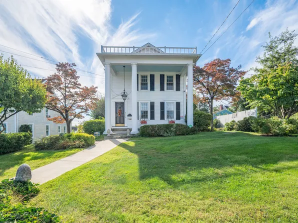 2 Grand Street, Danbury, CT 06810