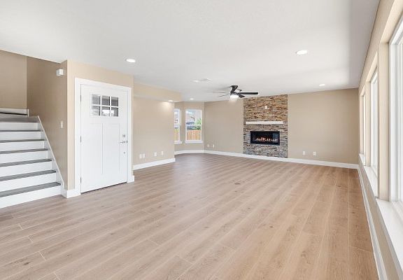 3rd image of 15334 Key Largo Ct