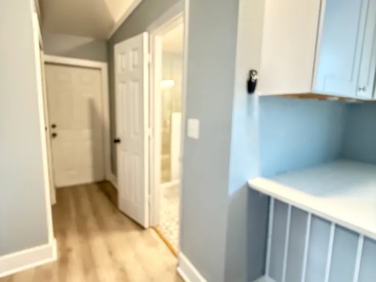 1314 W Rambla St — Photo 6