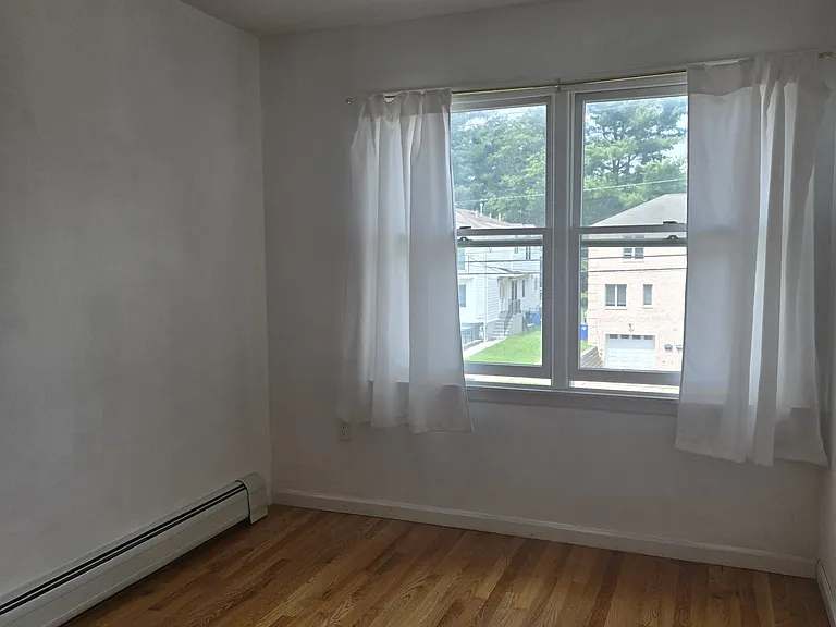 26 Columbus Dr #A — Photo 6