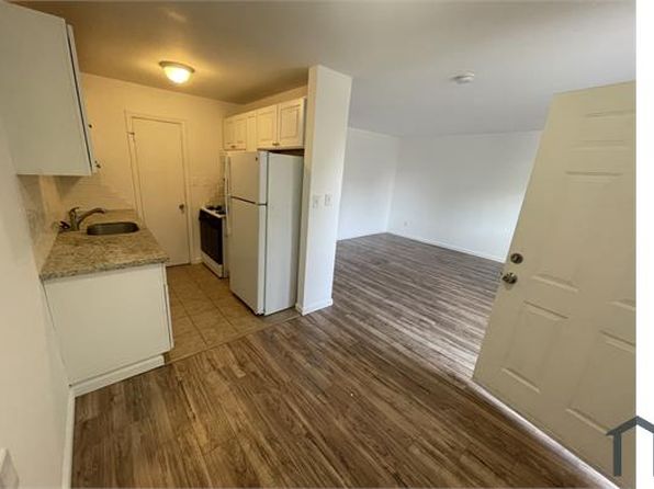 2328 Empress St APT 3