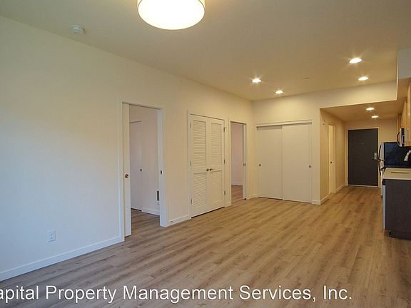 3rd image of 6015 SW Virginia Ave APT 205