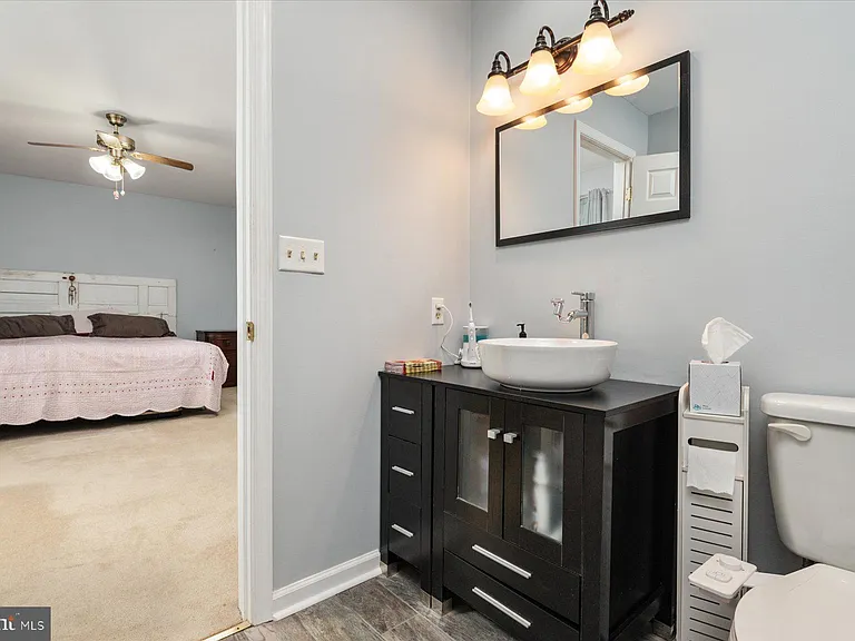 8953 Treesdale Dr — Photo 21
