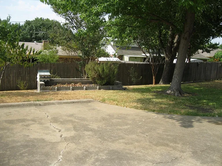 Backyard/turnaround