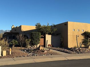 4091 S Wolf Run Rd, Green Valley, AZ 85614