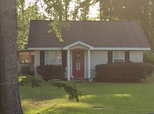 17740 NE Pear St, Blountstown, FL 32424