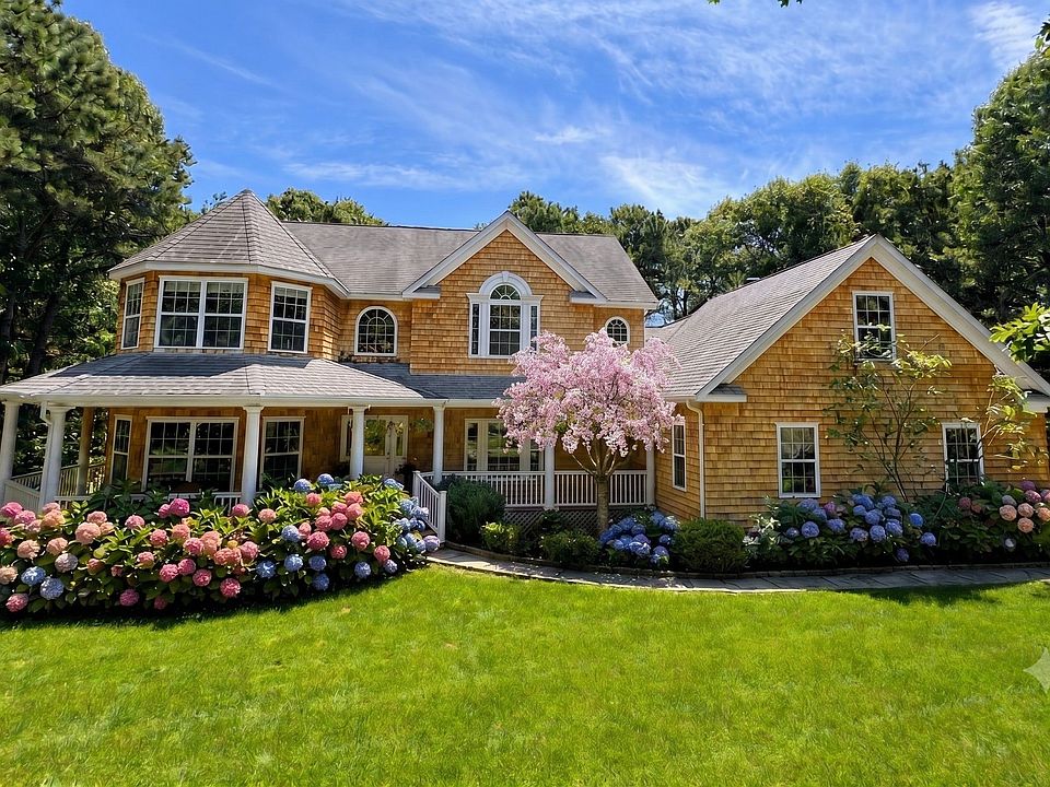 1st image of 143 Malloy Dr