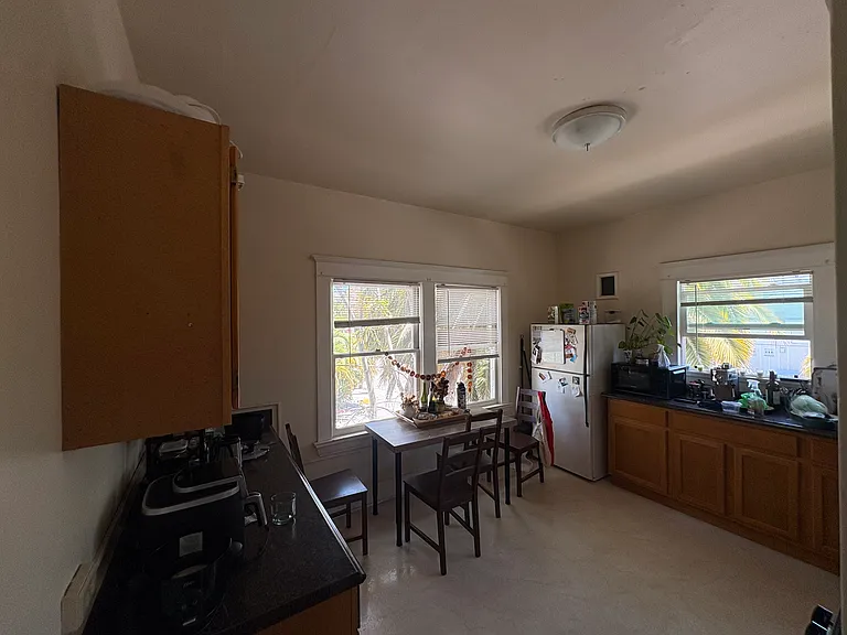 2718 Dana St #5 — Photo 4