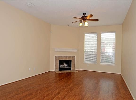 3rd image of 7081 Saint Augustine Dr