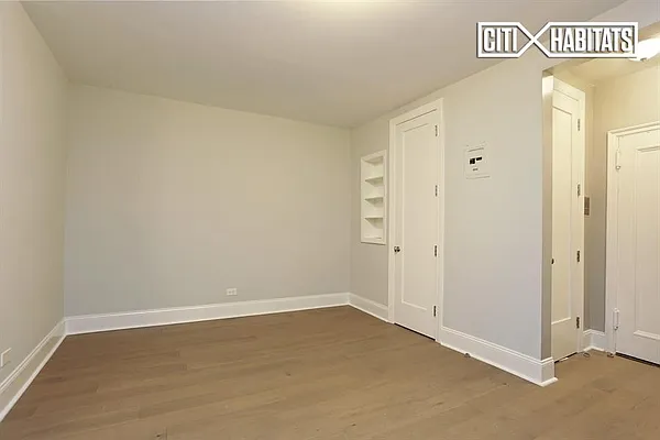Rented by Citi Habitats | media 41