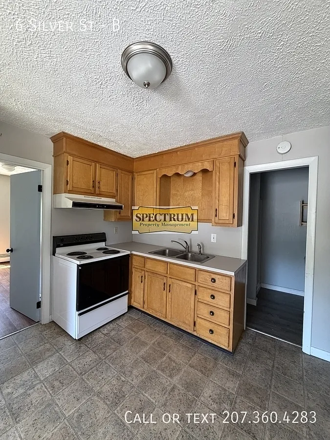 1 bed, $975 — Photo 1