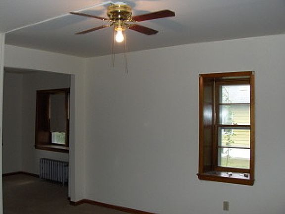 4th image of 171 Milton Ave