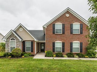 587 Will Pkwy, Versailles, KY 40383