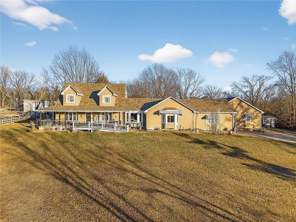 1st image of 6513 SE Ryan Rd