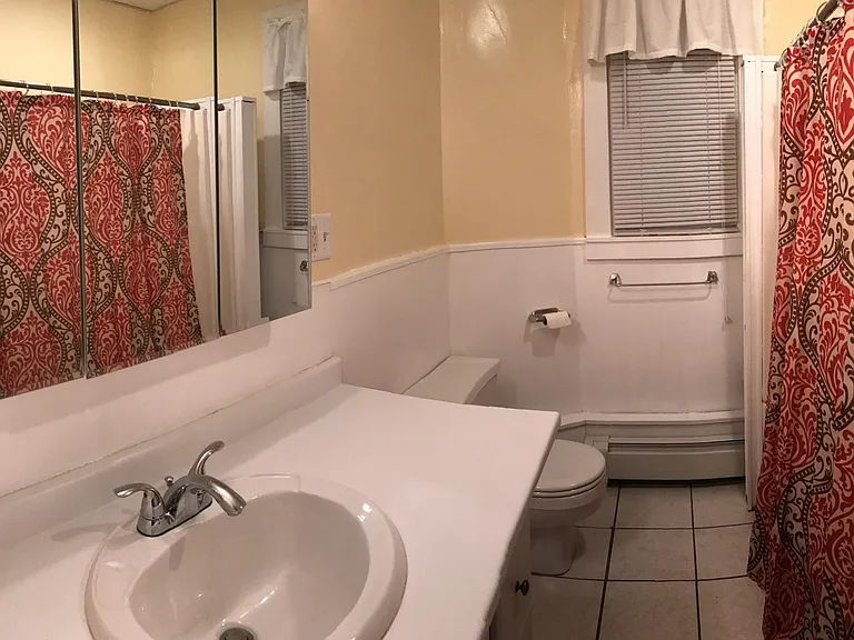 85 1/2 Vinton St #2 — Photo 7