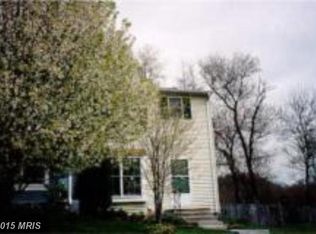 1 Woodbench Ct, Reisterstown, MD