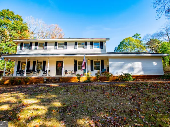 4049 Roy Ct, Douglasville, GA 30135