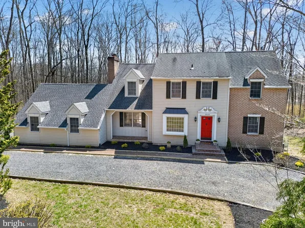 2635 Possum Hollow Rd, Coopersburg, PA 18036
