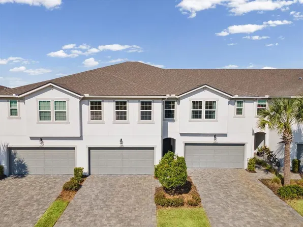 19421 Blue Pond Dr, Lutz, FL 33558