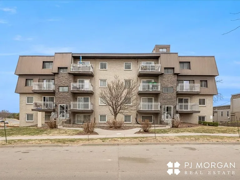 Mill Pointe — Photo 23