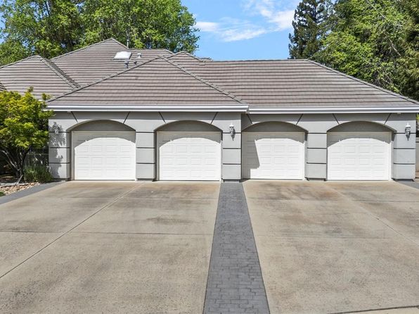 3201 Fleur De Lis Dr, Modesto, CA 95356