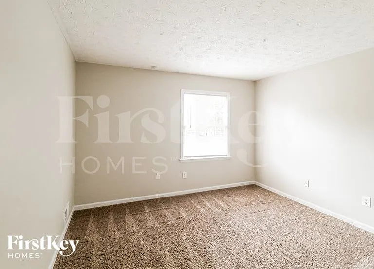 1739 Killian Hill Rd SW — Photo 14