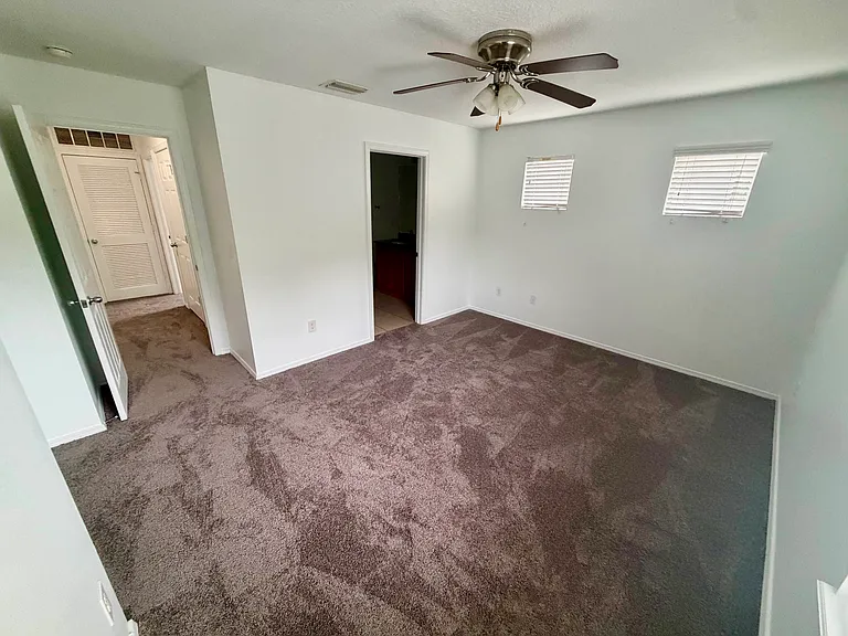4652 Chatterton Way — Photo 18