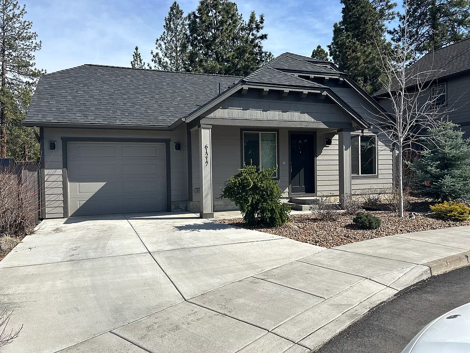 61217 Geary Dr