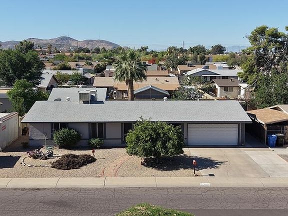 2nd image of 1815 W Michelle Dr