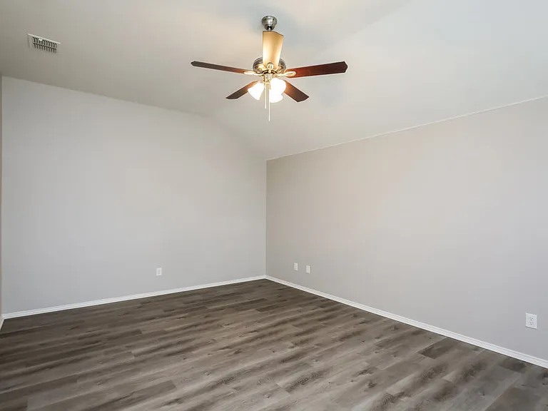 5436 Trout Creek Ct — Photo 13