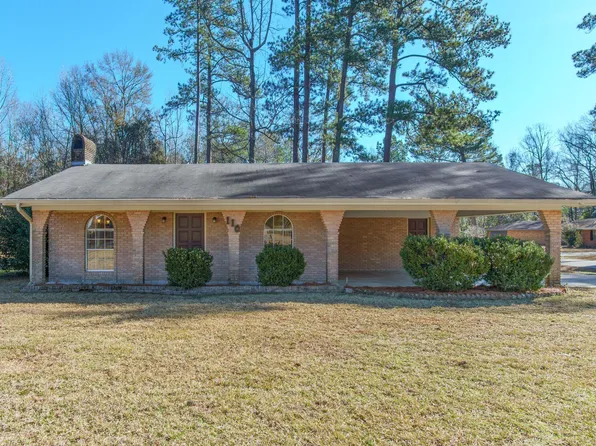 110 River Oaks Dr, Hattiesburg, MS 39402