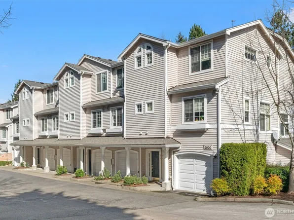 2030 132nd Avenue SE #305, Bellevue, WA 98005