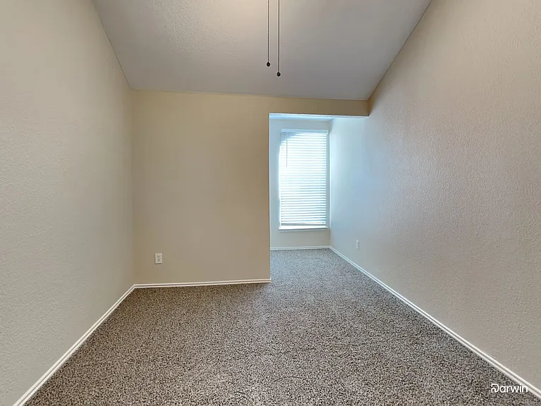 2707 Whisper Ct — Photo 11