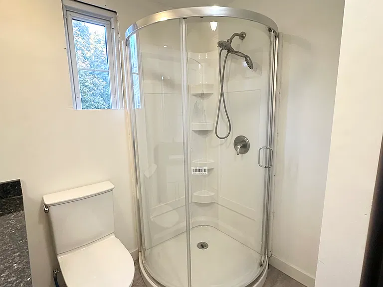 73 Asylum St #1 — Photo 15