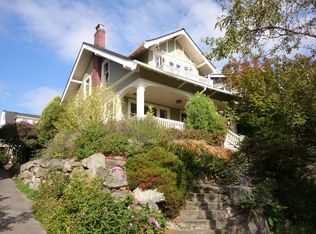 2015 32nd Ave S, Seattle, WA 98144