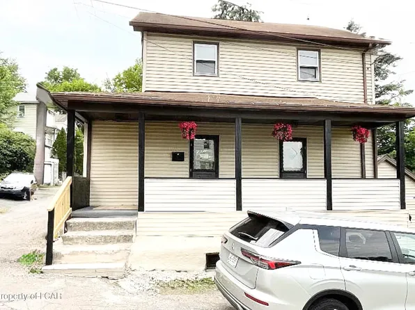 20 Drummond St, Pittston, PA 18640