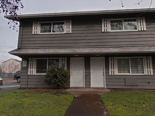 1635 NW Division St APT 4