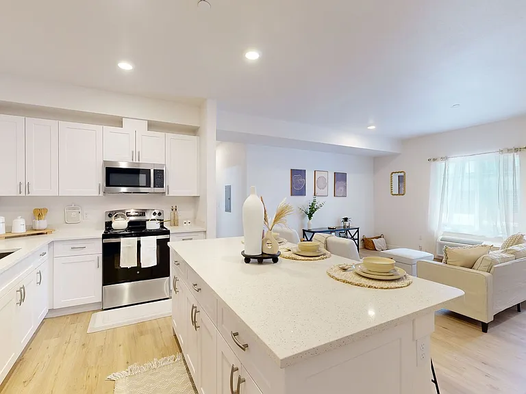 Woodburn Villas — Photo 45