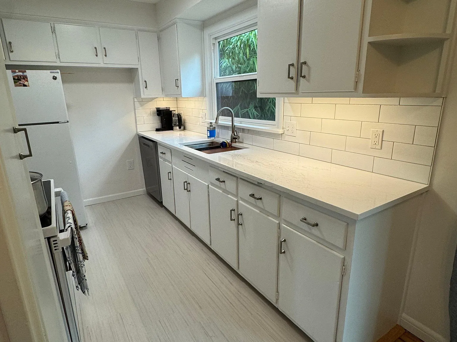 2 bed, 728 sqft, $3,250 — Photo 3