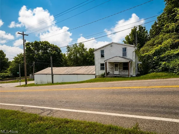2682 E Turkeyfoot Lake Rd, Uniontown, OH 44685