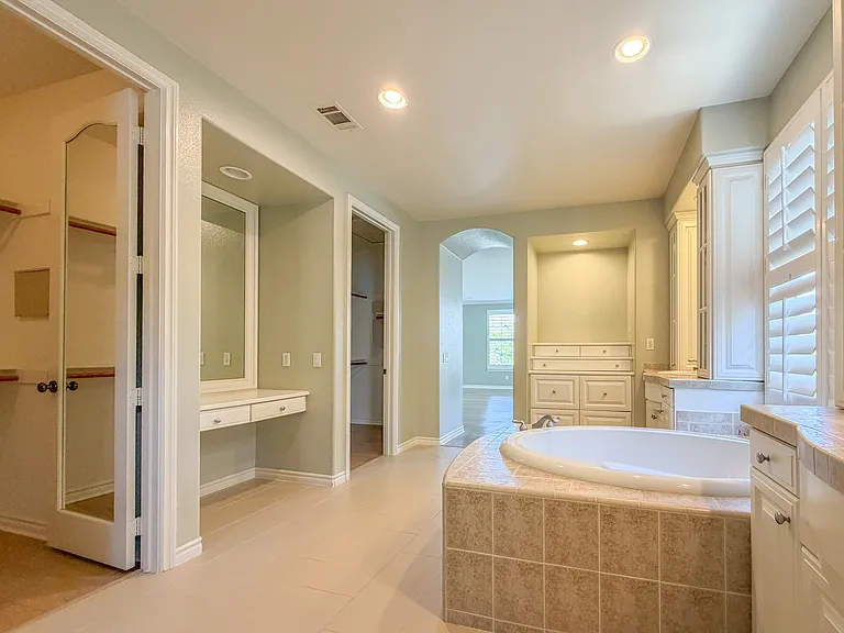 11493 Nantucket Pkwy — Photo 19