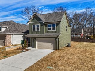 327 Fox Gap Ln #327, Hixson, TN 37343