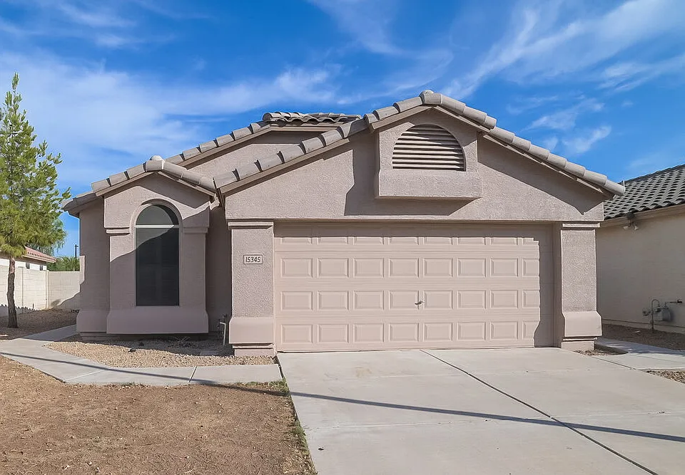 15345 W Lea Ln
