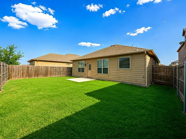 356 Emerald Creek Dr — Photo 31