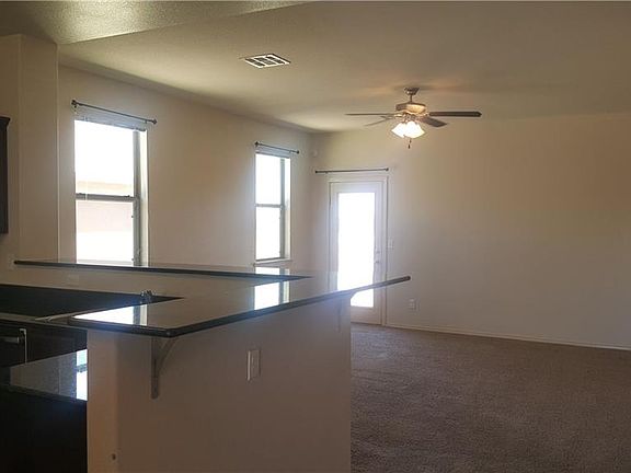 5th image of 14436 Jacinto Ramos Ave