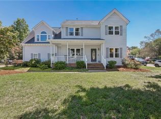 2 Bounty Cir, Hampton, VA 23669