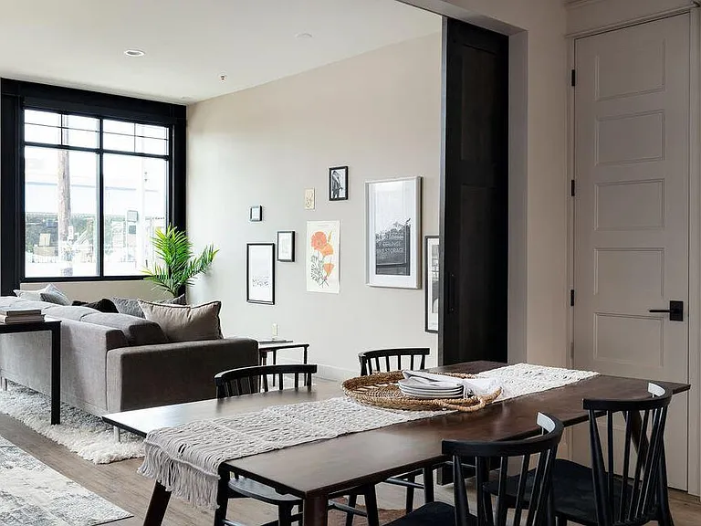 Salt Lake Costume Apartments — Photo 13