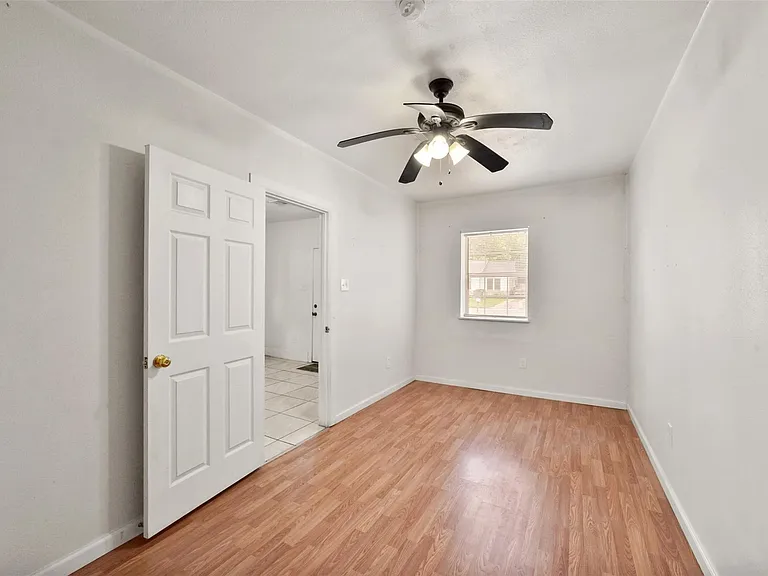 214 Schilling St — Photo 24