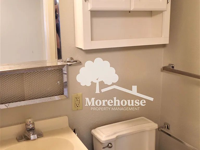 1712 S Broxon St #1 — Photo 9