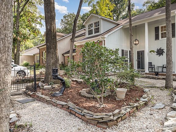 3rd image of 11100 Silkwood Ct